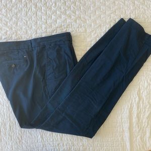 Men’s Tommy Hilfiger Tailored Fit Chino Pant Waist 36; Length 34; Color Navy